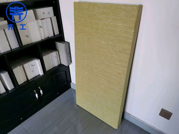 巖棉板多少錢(qián)一立方？巖棉板價(jià)格每平米？